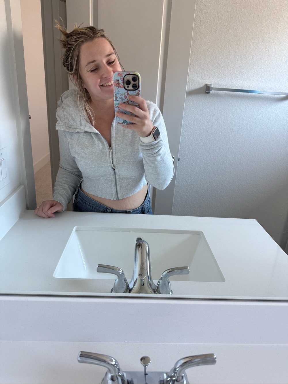 lululemon athletica Light Gray Cropped Hooded Zip Sweatshirt